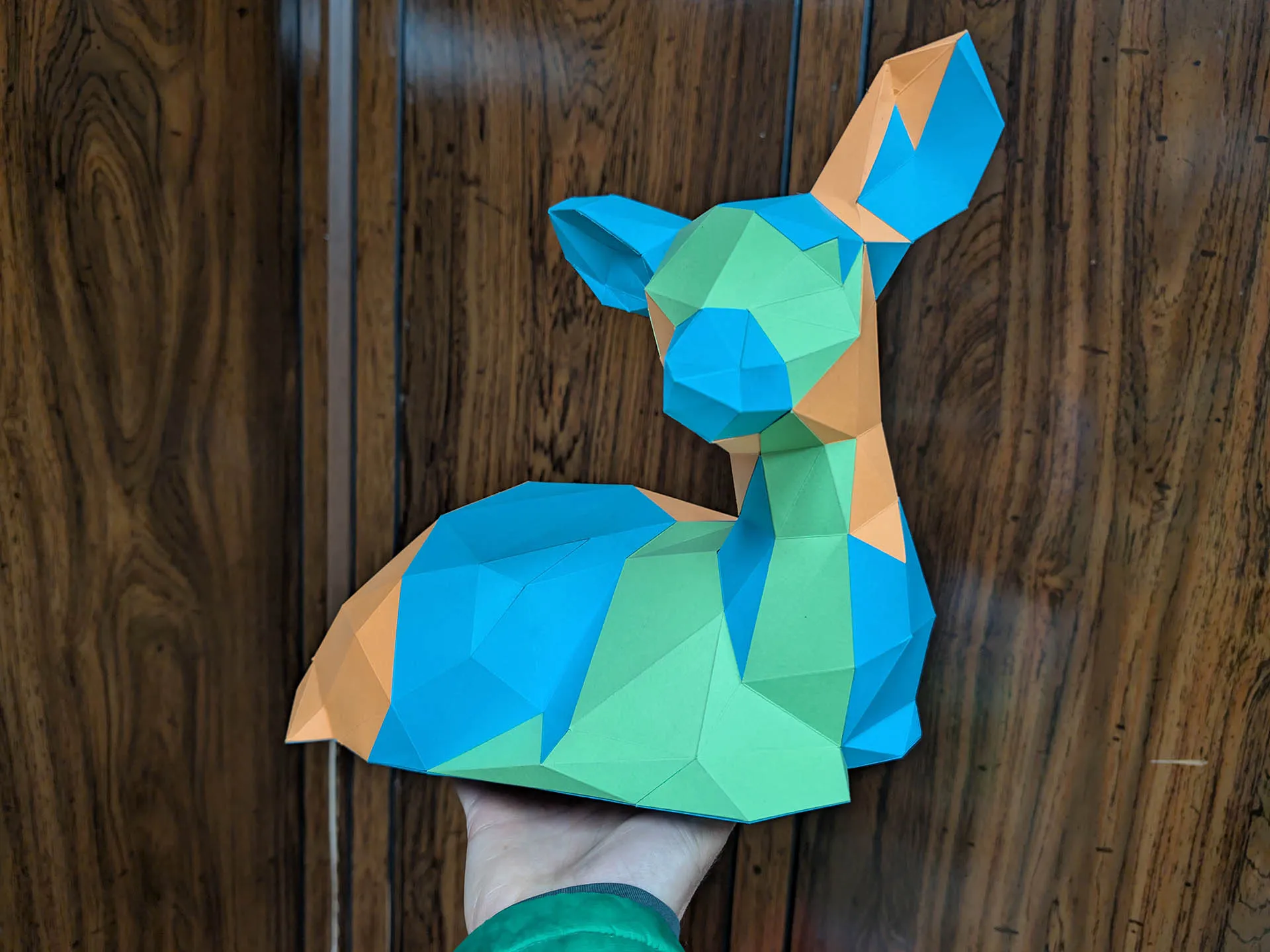 Papercraft Low Poly Fawn